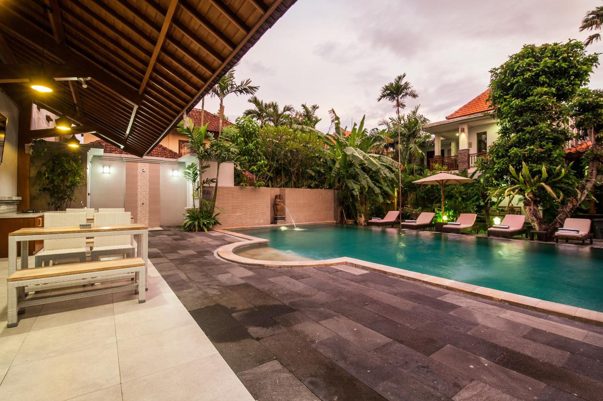 2-bedroom Garden Legian Villa, 5min Walk To Double Six Villa *