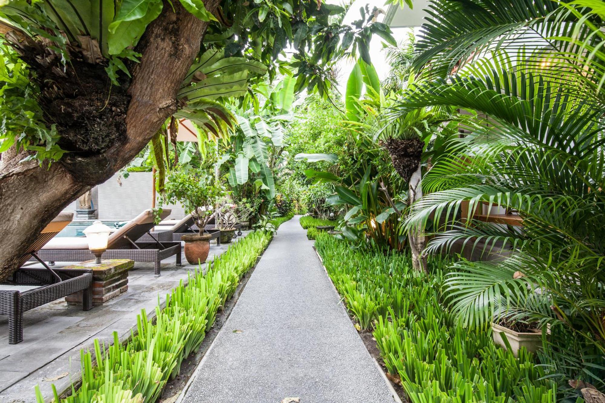 2-bedroom Garden Legian Villa, 5min Walk To Double Six Villa *