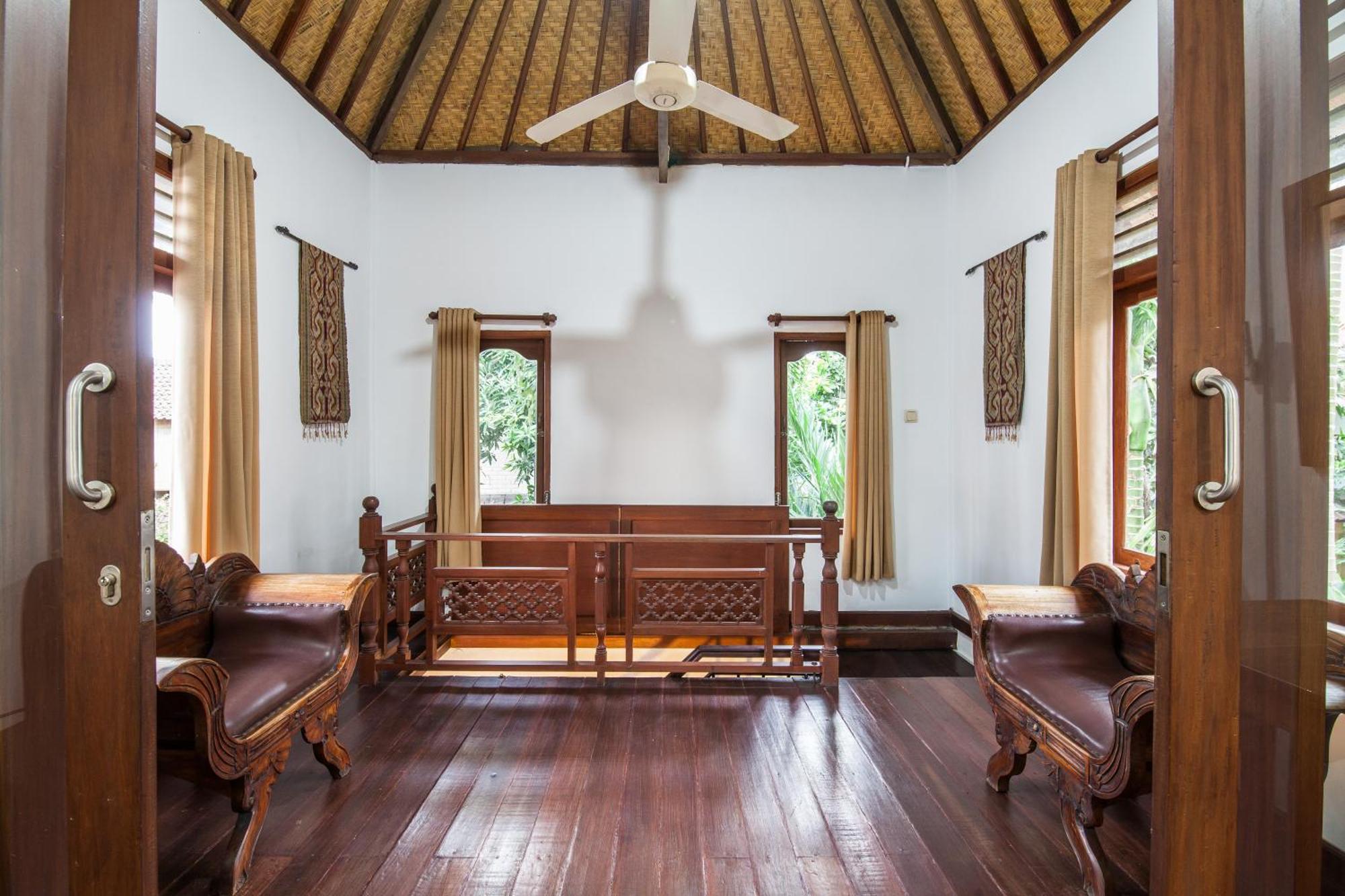 2-bedroom Garden Legian Villa, 5min Walk To Double Six