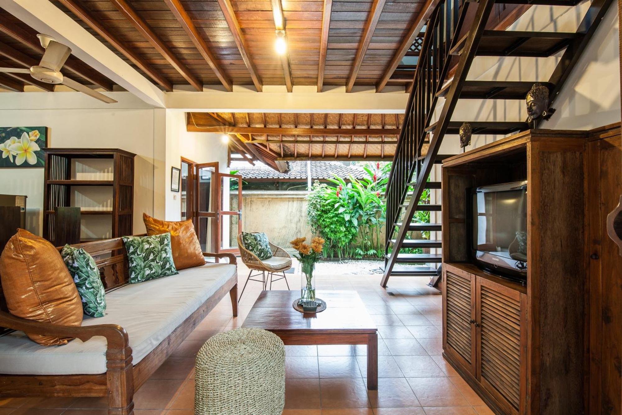 2-bedroom Garden Legian Villa, 5min Walk To Double Six Seminyak (Bali)